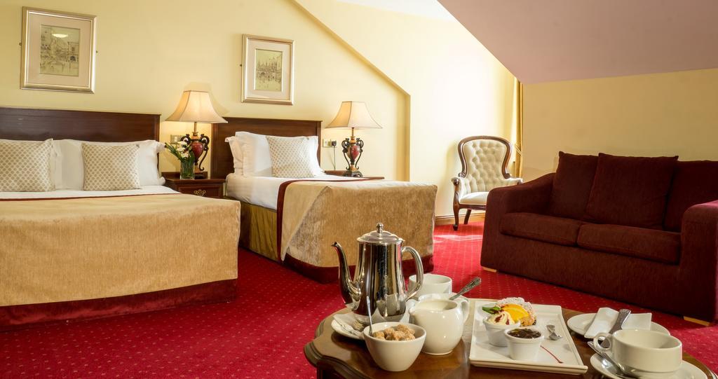 Meadow Court Hotel Loughrea Camera foto